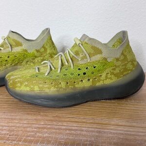 Adidas Yeezy Boost 380 Hylte Kids Size 2 Sneakers Neon Green